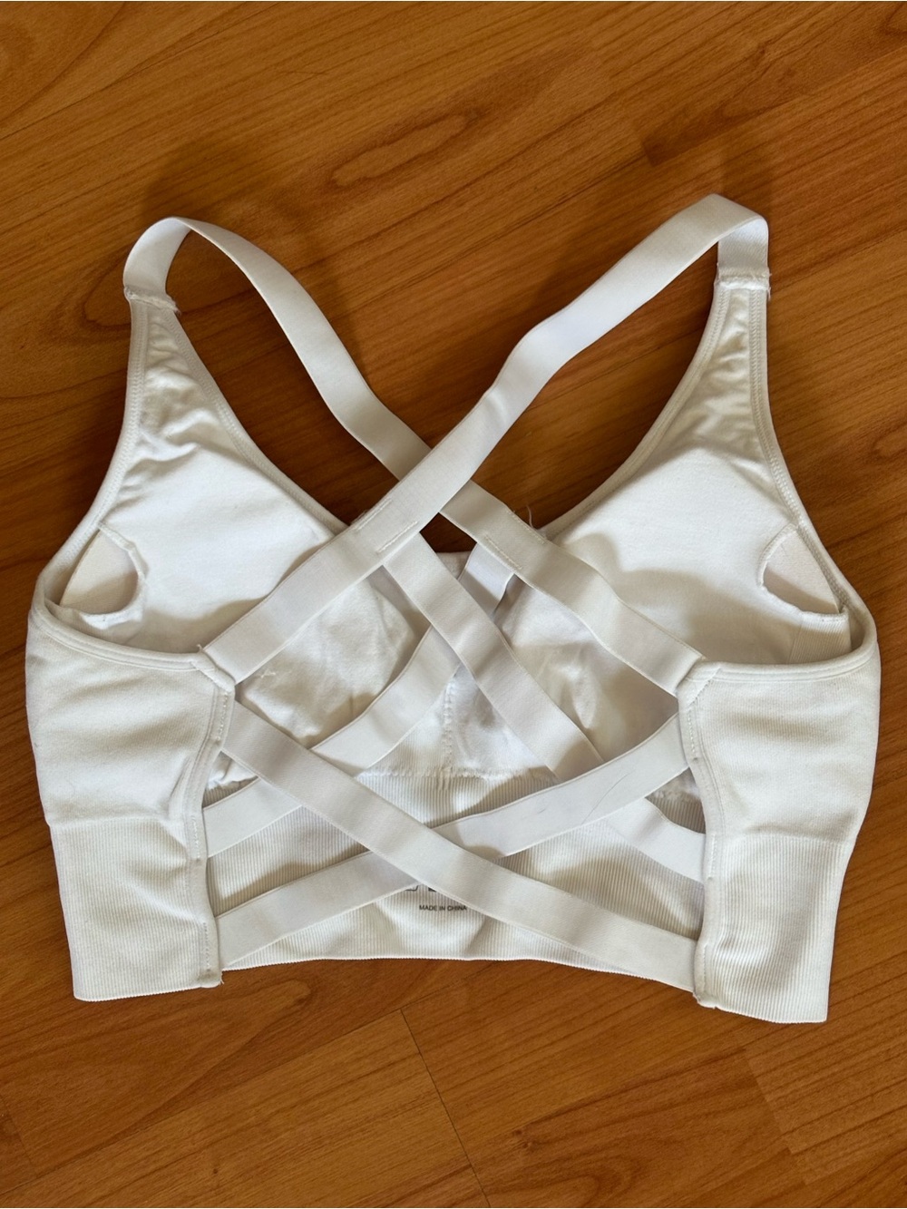 White Enchant Seamless Bra size Small - Picture 4 of 6